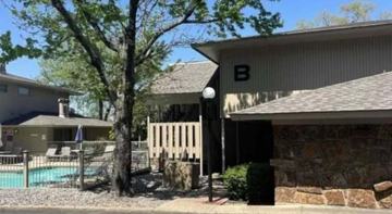 featured image of 100 Bayou Pt Apt B2 #B2