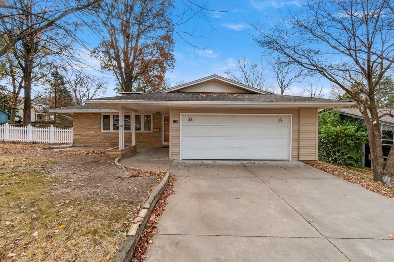 1721 Cecelia St - Photo 2 of 29