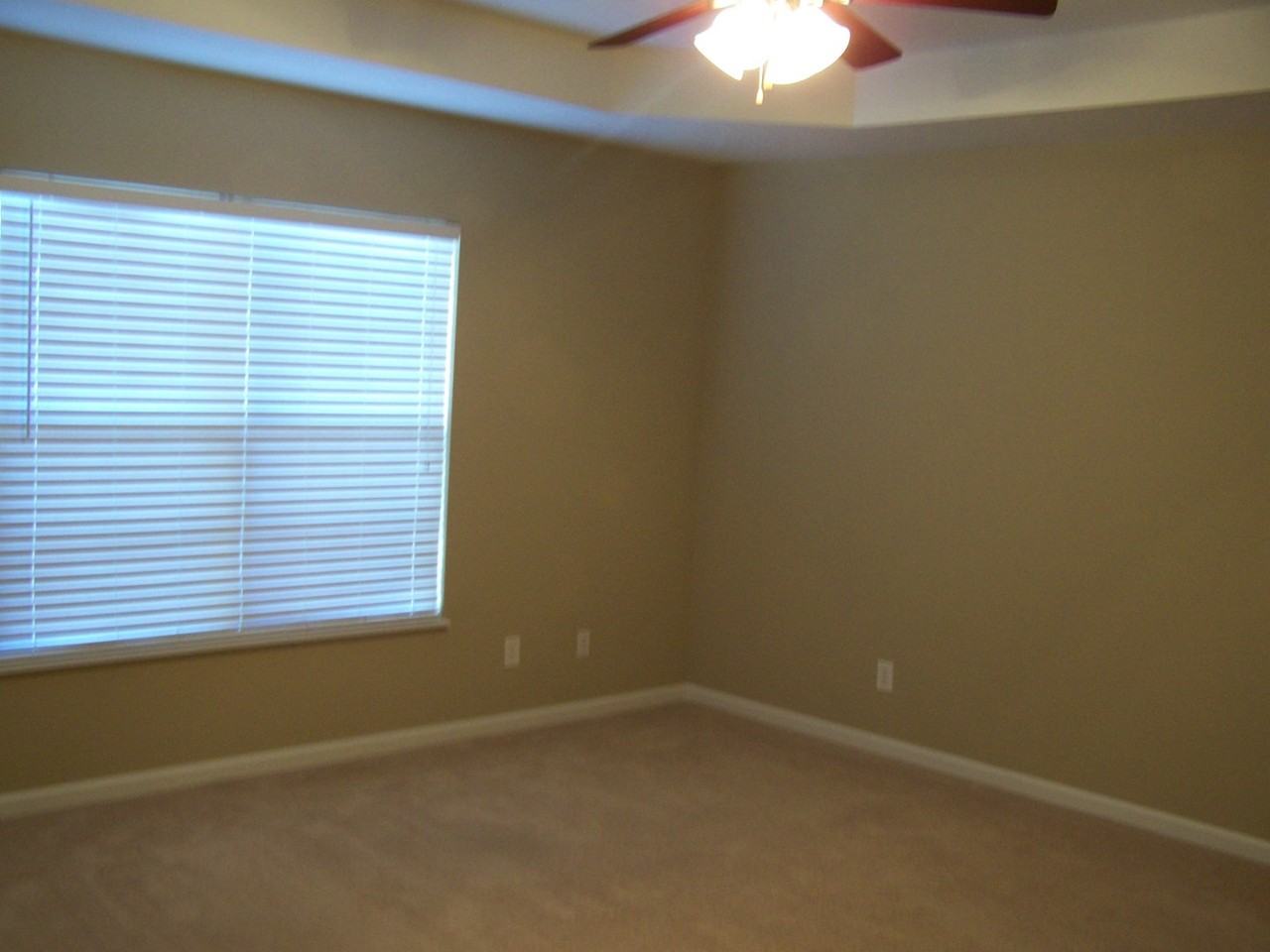 7409 Long Shot Ln - Photo 7 of 9