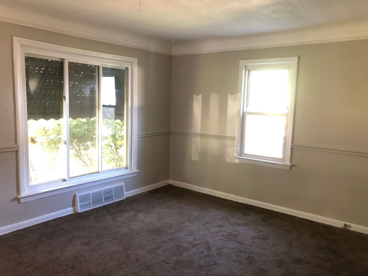 14412 Rockside Rd - Photo 7 of 7