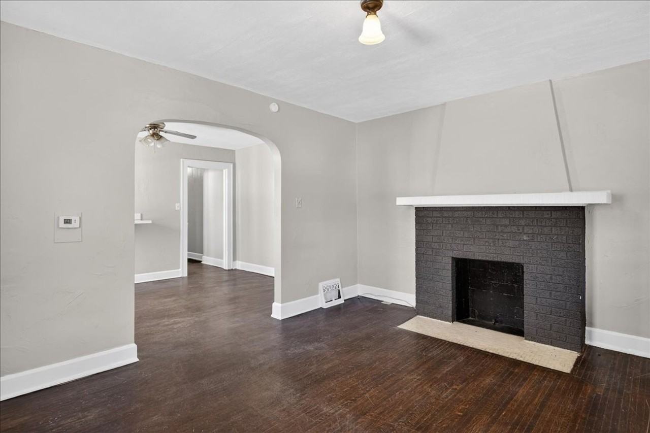 1011 N Lasalle St - Photo 2 of 11