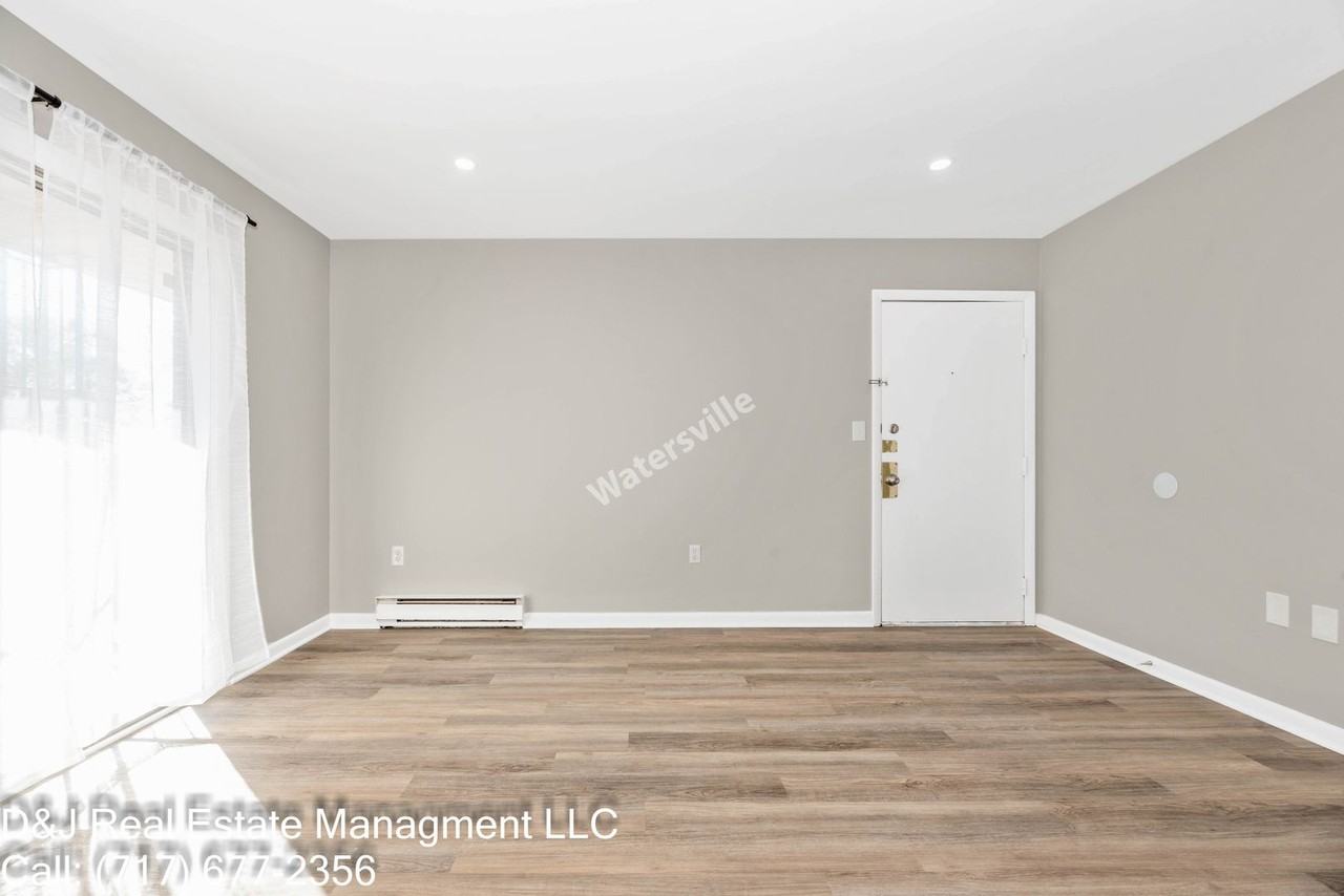 Apartment For Rent - Photo 2 of 22