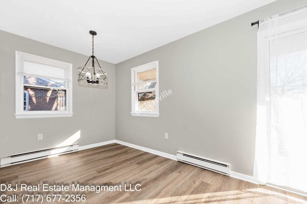 Apartment For Rent - Photo 4 of 22