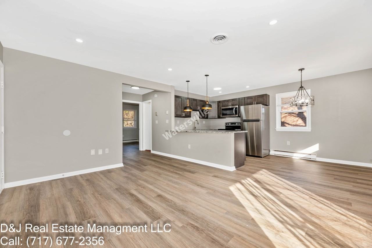 Apartment For Rent - Photo 7 of 22