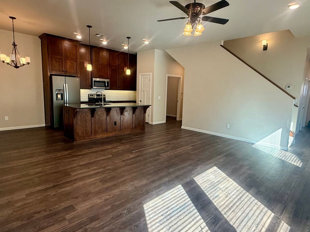 6521 Bentwood Villas Dr #B - Photo 3 of 16