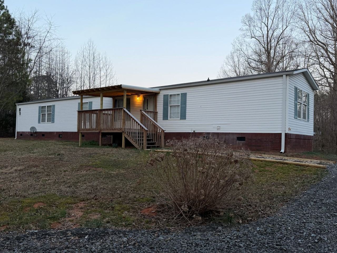117 Spring Valley Ln - Photo 2 of 2