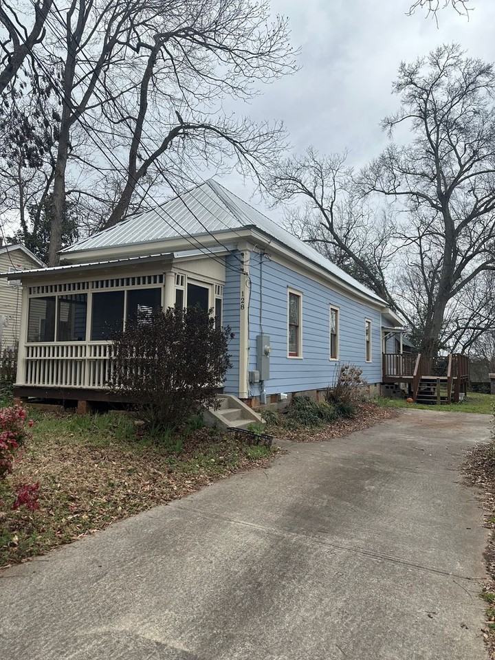 128 Nantahala Ext - Photo 3 of 34
