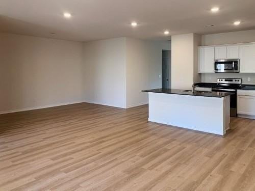 1308 Bates St - Photo 4 of 11