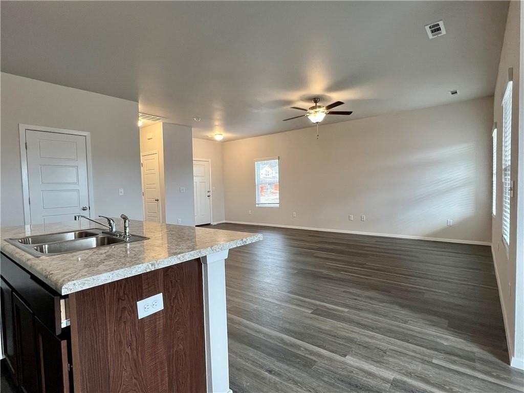 3231 Red Tail Way - Photo 6 of 16