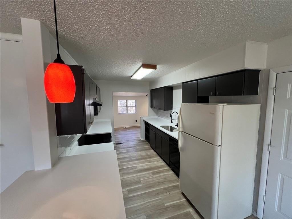 2 Lancaster Dr - Photo 6 of 9