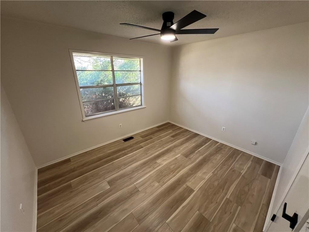 2 Lancaster Dr - Photo 7 of 9