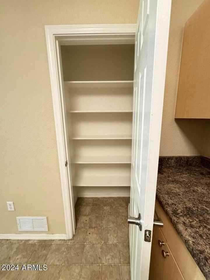 18416 N Cave Creek Rd Apt 2027 #2027 - Photo 5 of 5