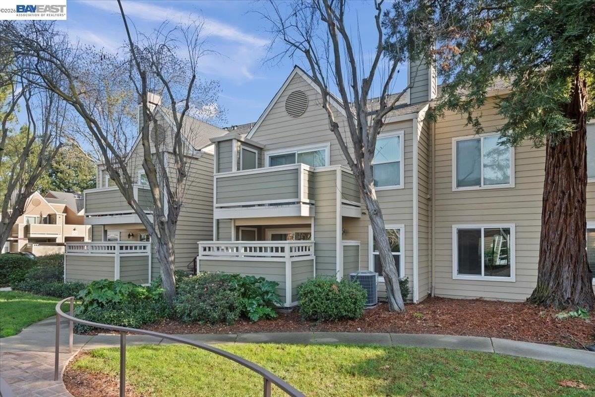 215 Reflections Dr Apt 16 #16 - Photo 2 of 17