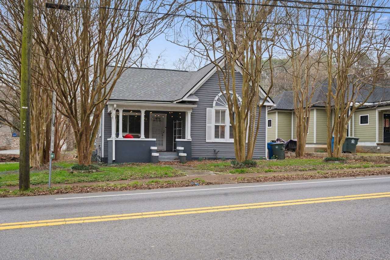 4016 Saint Elmo Ave - Photo 3 of 28