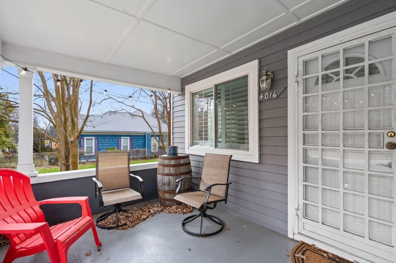 4016 Saint Elmo Ave - Photo 4 of 28