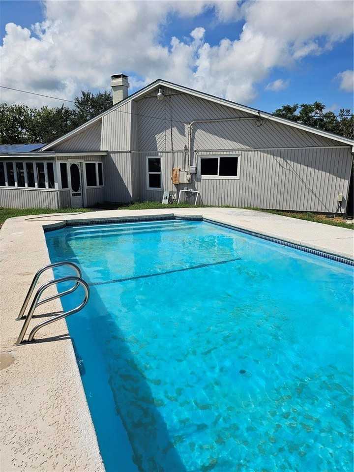 2313 Retta Dr - Photo 4 of 18