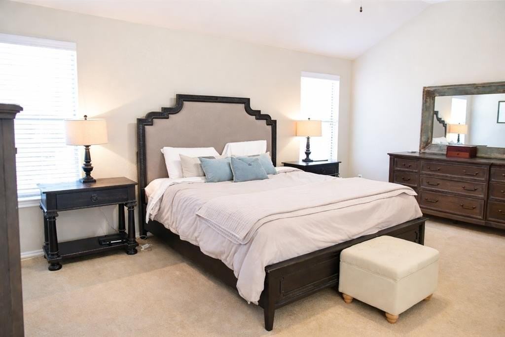 201 Bending Oaks Trl - Photo 3 of 29