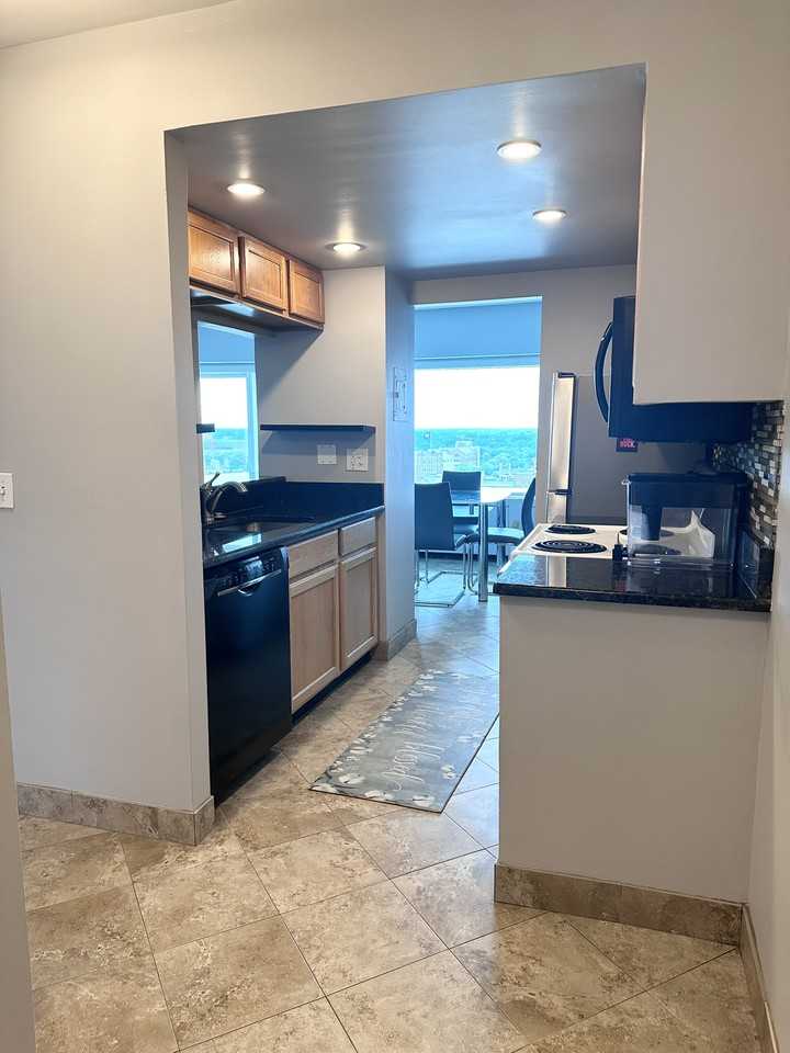 555 East William Street - Photo 5 of 16