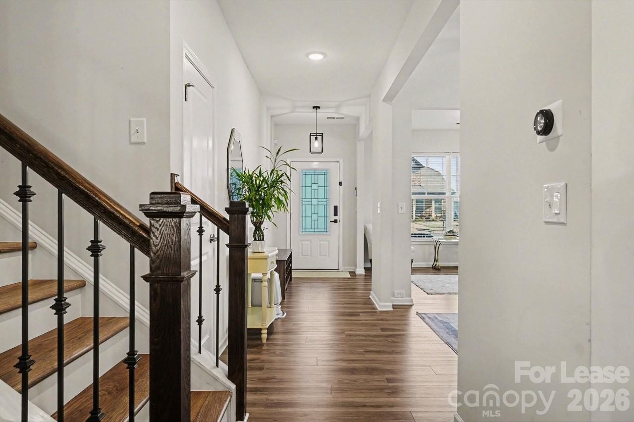 4444 Falls Lake Dr Sw - Photo 6 of 30