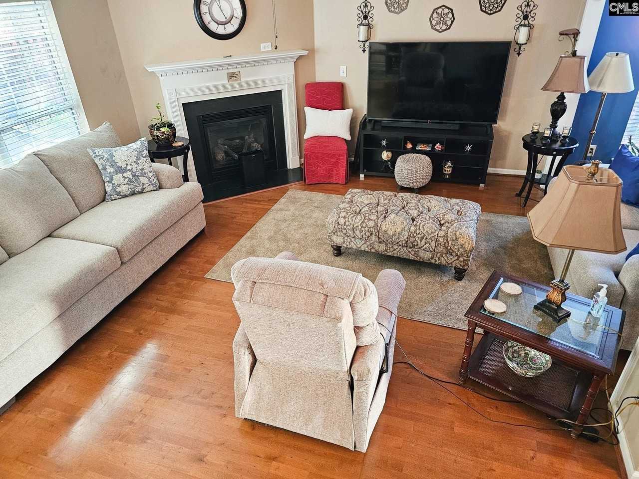 333 Tall Shadows Ln - Photo 3 of 35