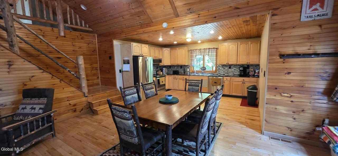 9 Hemlock Dr - Photo 6 of 22