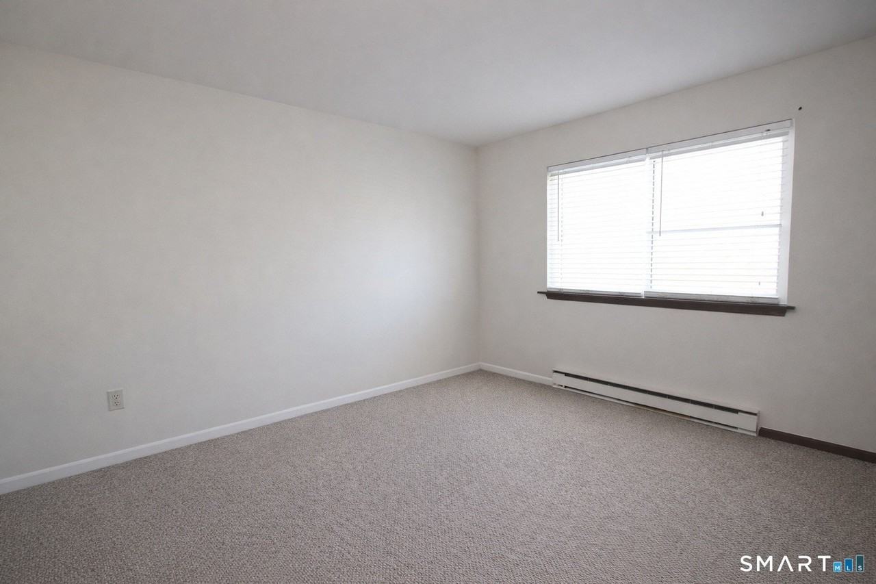 34 James St Unit A #A - Photo 6 of 10