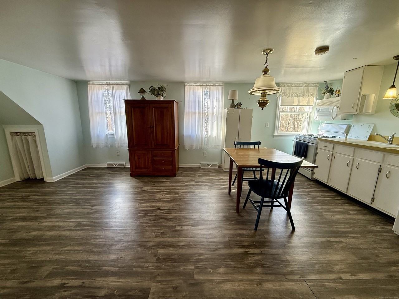 176 Pocono Rd Unit 2 - Photo 3 of 12