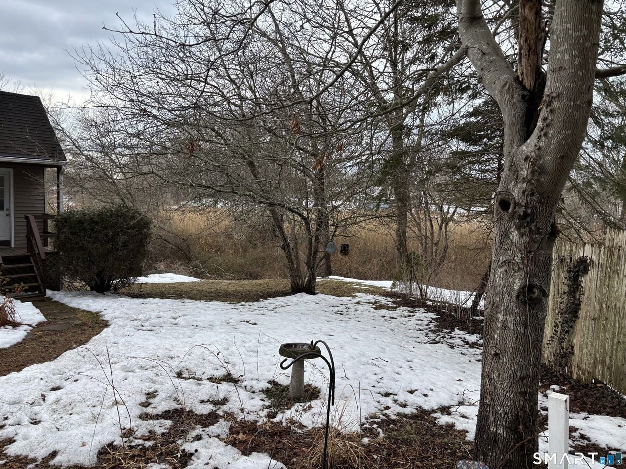 72 Ingham Hill Rd - Photo 3 of 25