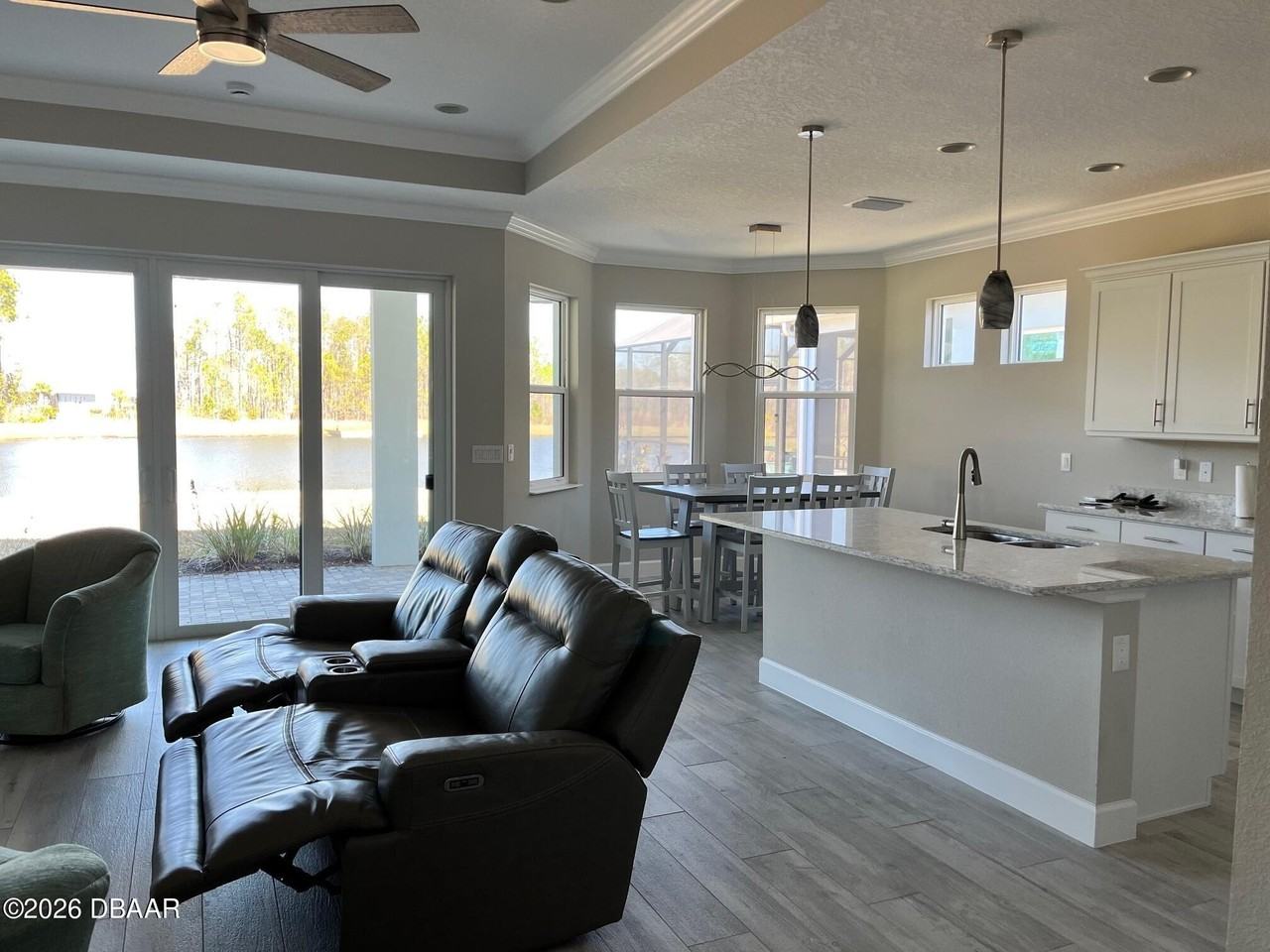 600 Beach Bum Blvd - Photo 3 of 39