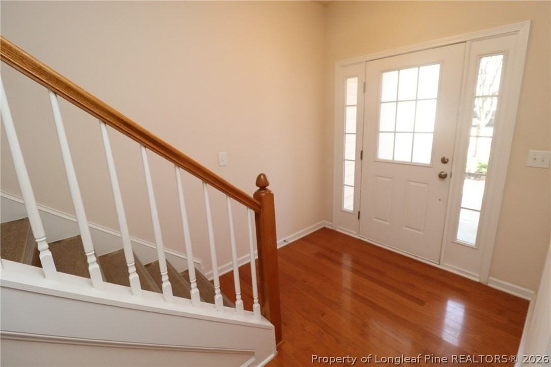 619 Sealine Dr - Photo 4 of 40