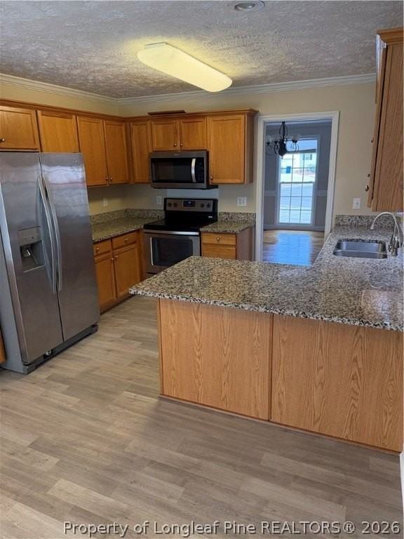 3829 Sunchase Dr - Photo 3 of 35