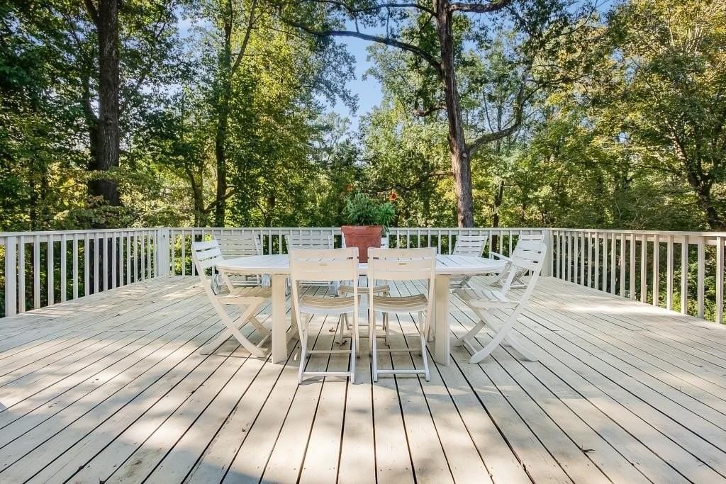 1655 Ridgewood Dr Ne - Photo 7 of 23