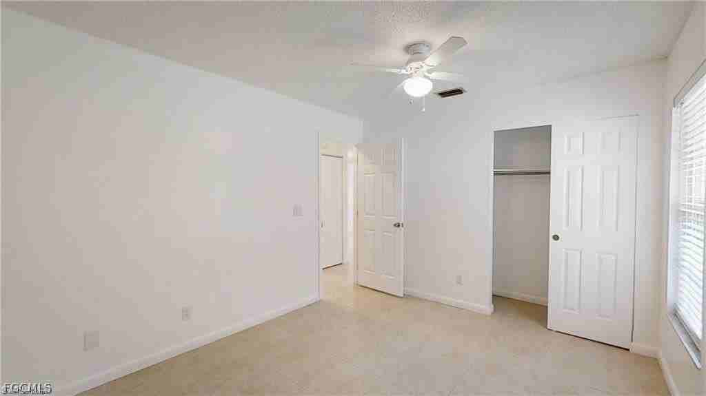 2303 Ne 6th St #3 - Photo 5 of 7