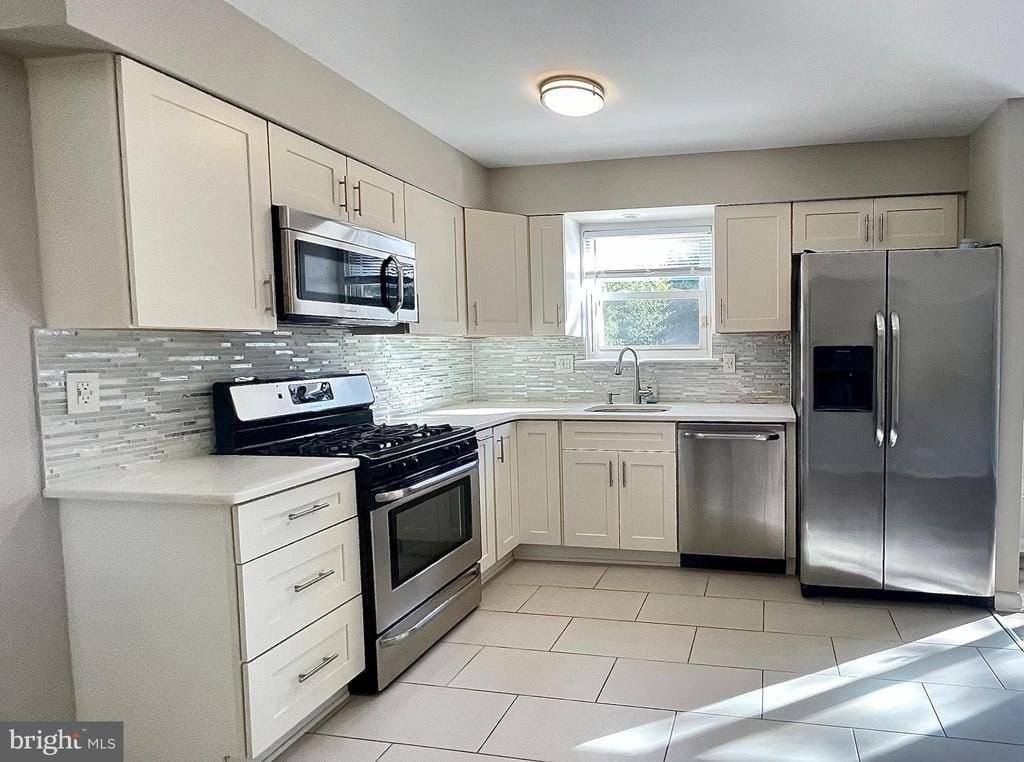 52 Jacamar Dr - Photo 2 of 16