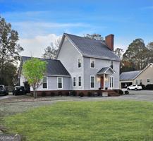 featured image of 320 Rogers Rd