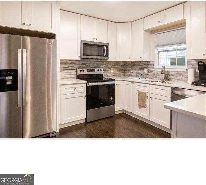 2032 North Ave Nw - Photo 4 of 14