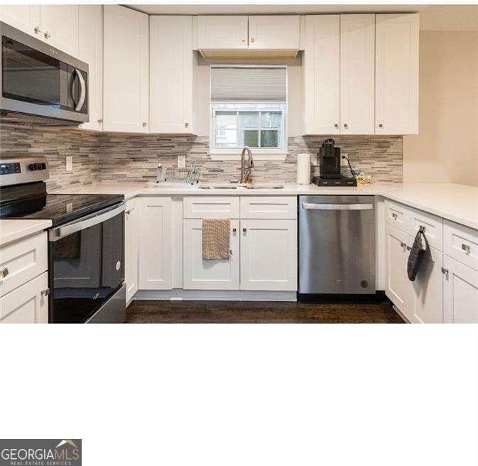 2032 North Ave Nw - Photo 5 of 14