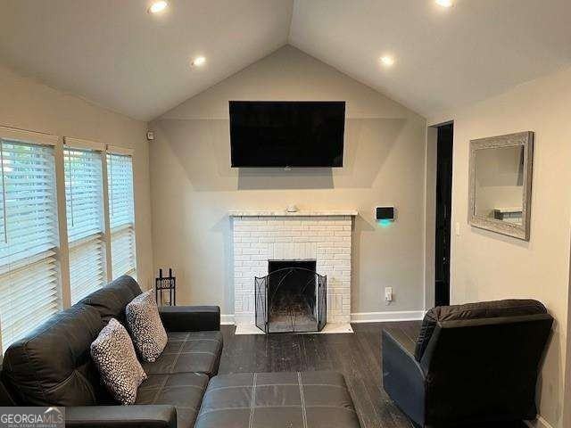 2032 North Ave Nw - Photo 7 of 14