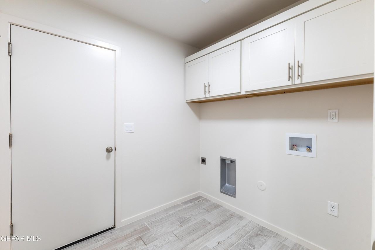 13909 Paseo Bosque Ave - Photo 4 of 12