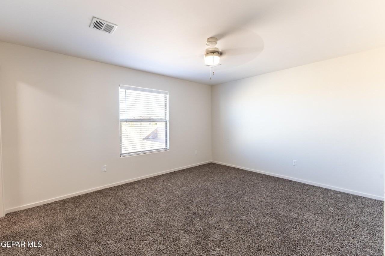 13909 Paseo Bosque Ave - Photo 7 of 12