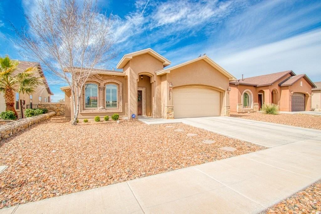 3207 Christian Cunningham - Photo 3 of 44