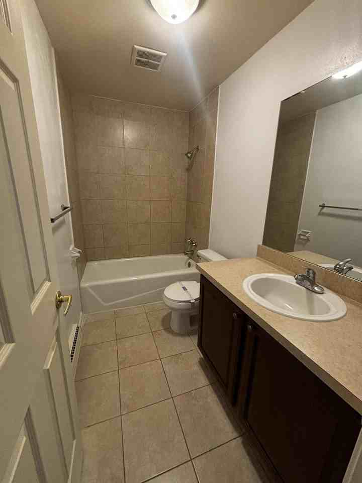 756 W Kilgore Rd #304 - Photo 6 of 13