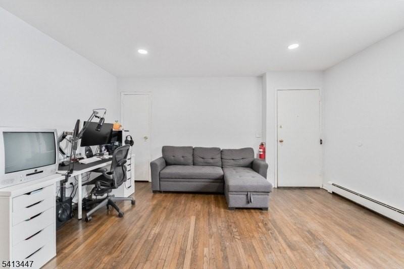 104 N Beverwyck Rd - Photo 3 of 21