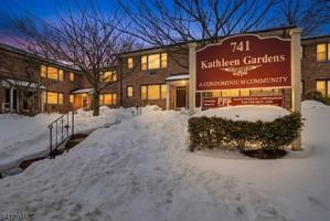 featured image of 741 Bloomfield Ave #2B