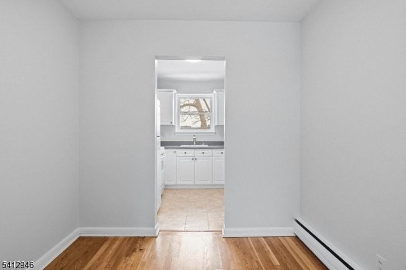 741 Bloomfield Ave #2B - Photo 5 of 13