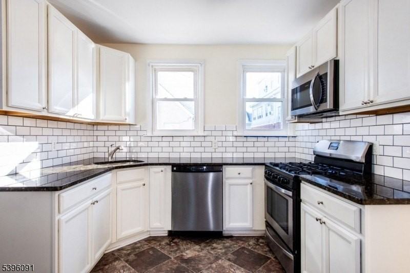 11 Lewis St #1 - Photo 4 of 23