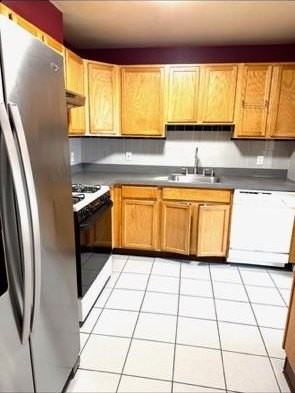 7400A Dane Ct - Photo 2 of 11