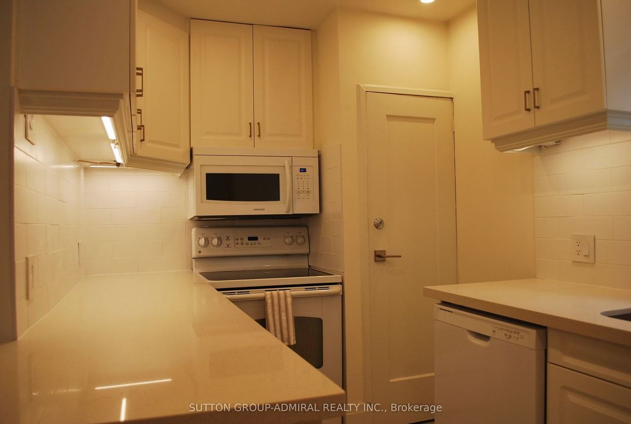 89 Rumsey Road - Photo 4 of 31