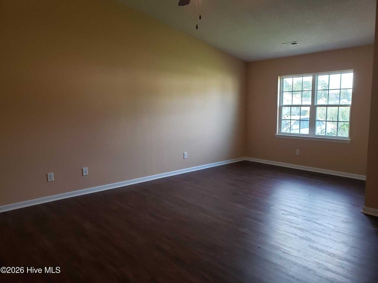 406 S Grazing Ct - Photo 2 of 25