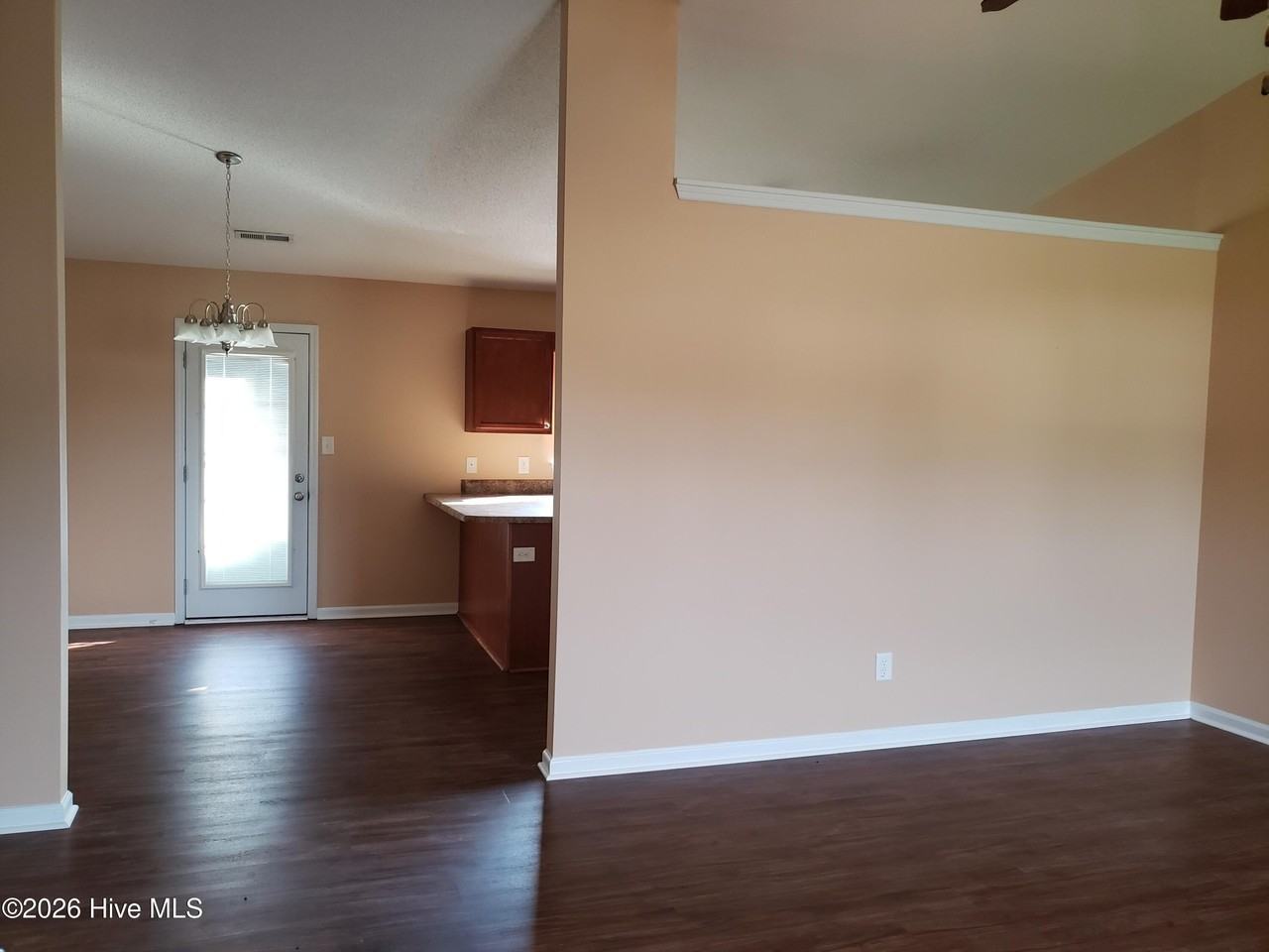 406 S Grazing Ct - Photo 4 of 25